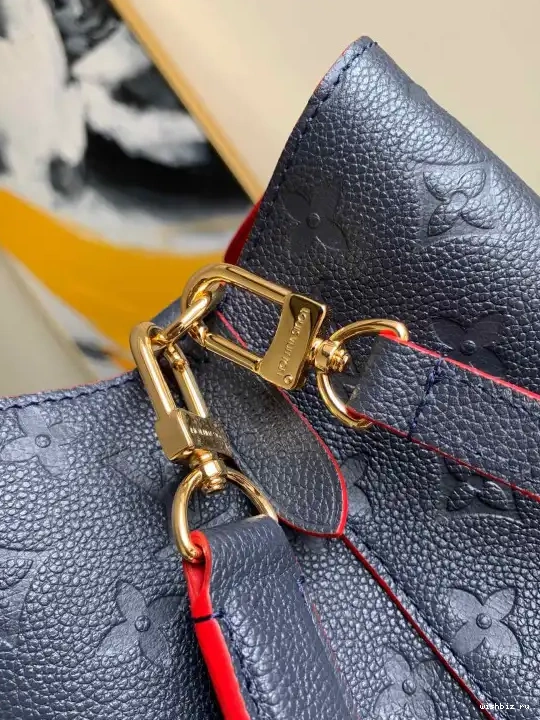 WIS MM NEONOE LOUIS VUITTON 0518